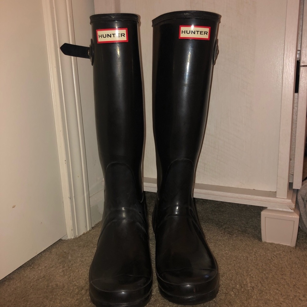 fairly new hunter boots